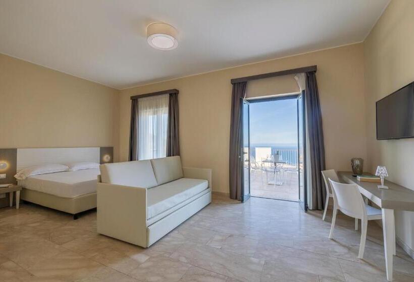 Люкс Вид на Море, Venere Di Erice Resort & Spa