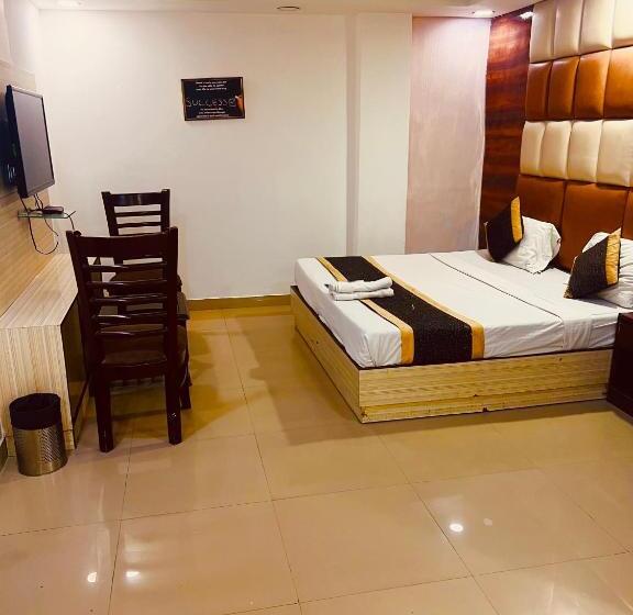 豪华房间, Grand Hotel Ivy