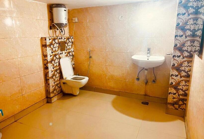 Номер Deluxe, Grand Hotel Ivy
