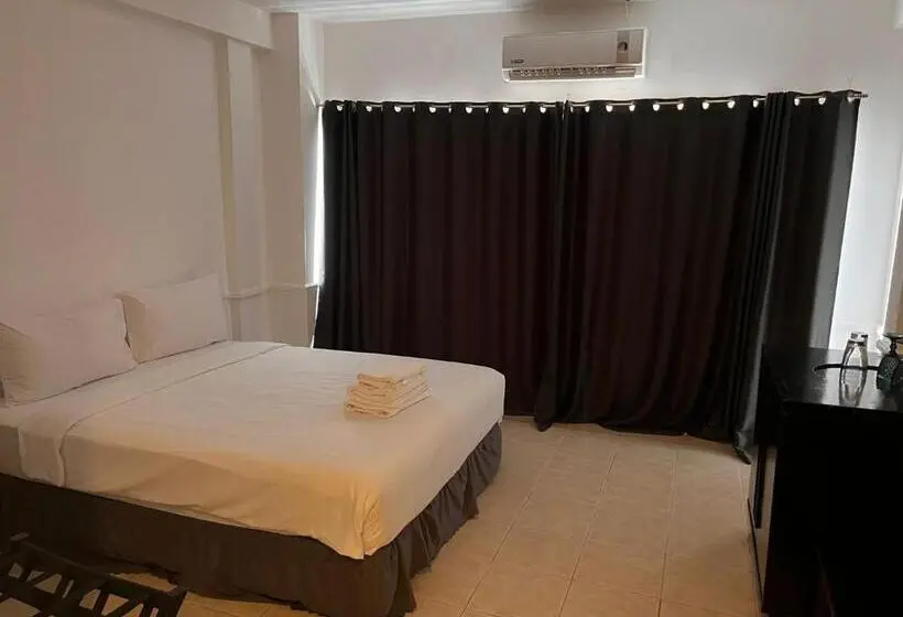 テラス付きスタンダードルーム, Shalom Center Chaweng Samui