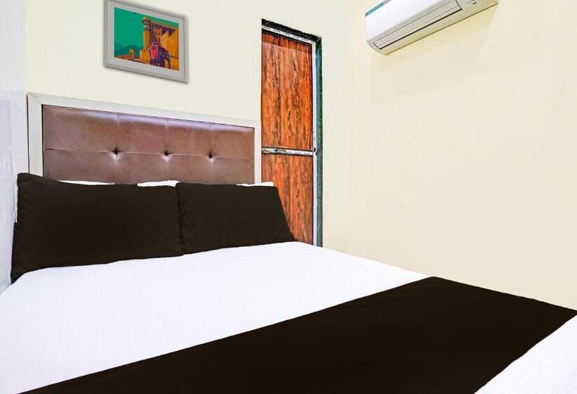 اتاق کلاسیک سه تخته, O Tanvi Guest House