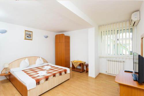 غرفة قياسية, Casa Blanca Din Costinesti