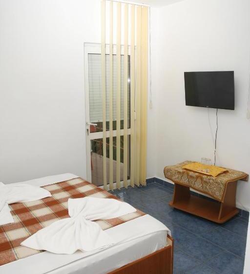 غرفة قياسية مزوَّدة بشُرفة, Casa Blanca Din Costinesti