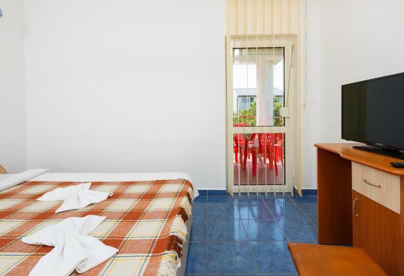 غرفة قياسية مزوَّدة بشُرفة, Casa Blanca Din Costinesti