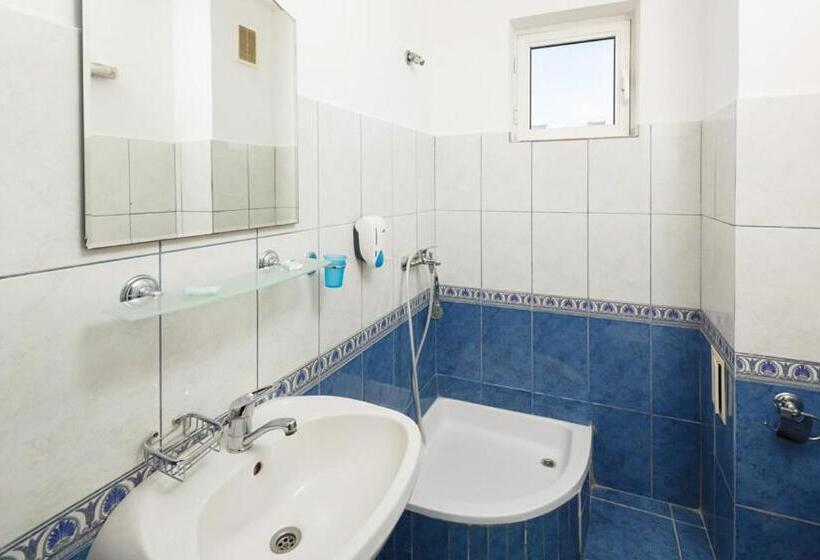 غرفة قياسية مزوَّدة بشُرفة, Casa Blanca Din Costinesti