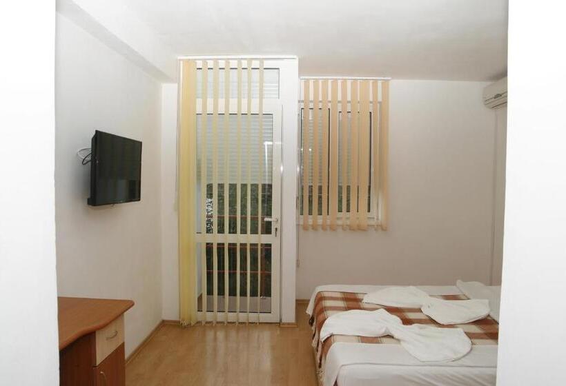 غرفة قياسية مطلّة علي الحديقة, Casa Blanca Din Costinesti