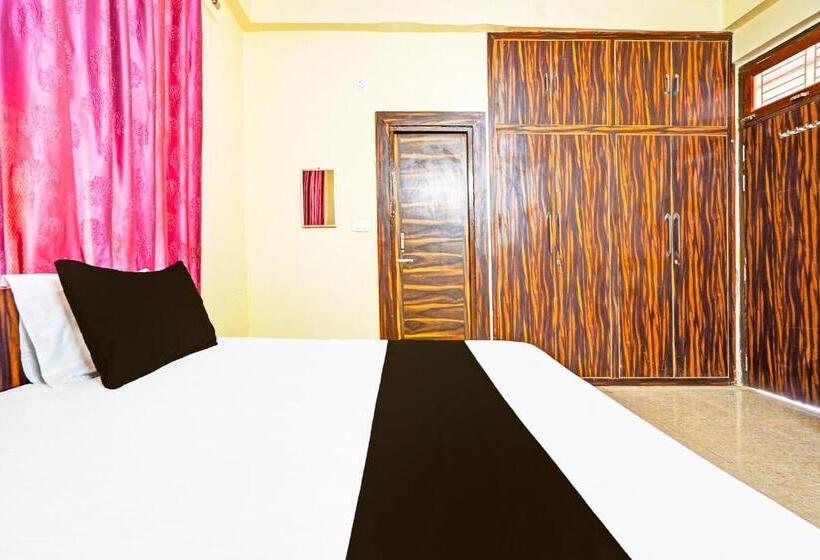 三人经典房间, O S.b.n Hotel And Reseidency