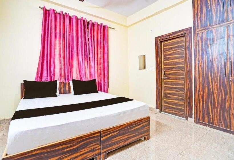 三人经典房间, O S.b.n Hotel And Reseidency