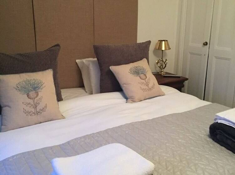 산 전망 스위트, Copper Beech House