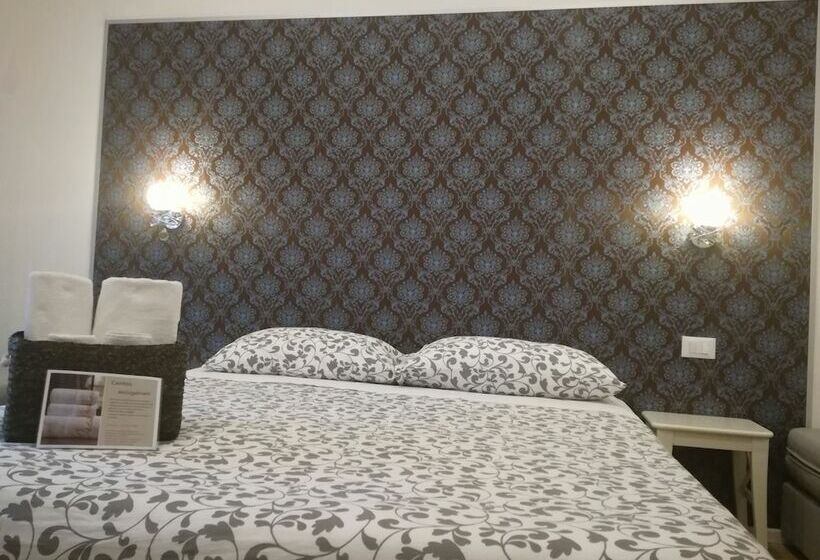 اتاق استاندارد چهار تخته, House Of Trento
