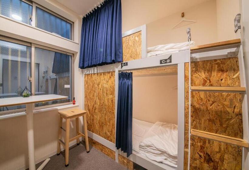 מיטה בחדר משותף, Kizuna Hotel Gojo Kiyomizu Dera Kamogawa