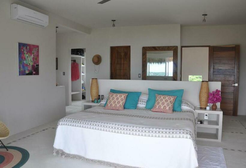 带海景的复工套房, Casa Cometa