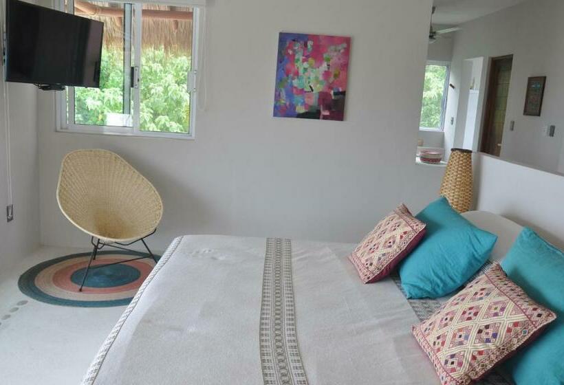 带海景的复工套房, Casa Cometa