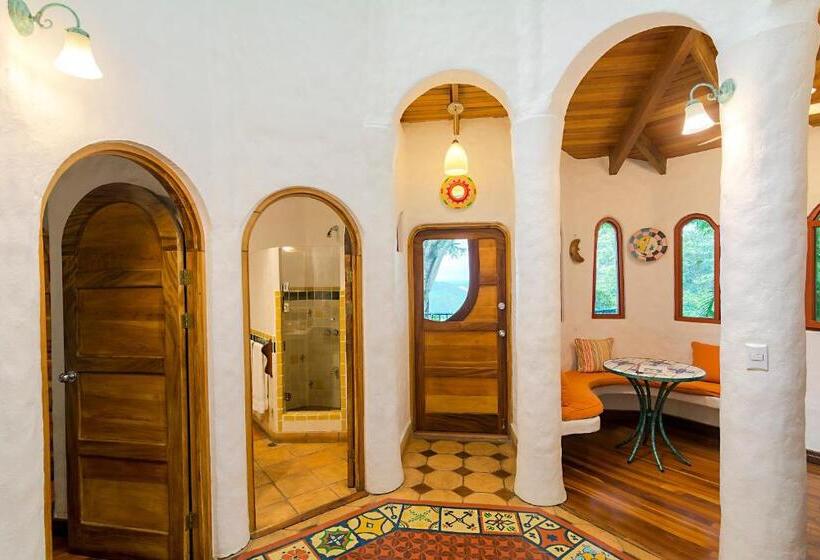 فيلا ديلوكس غرفة نوم, Finca Rosa Blanca Coffee Farm And Inn