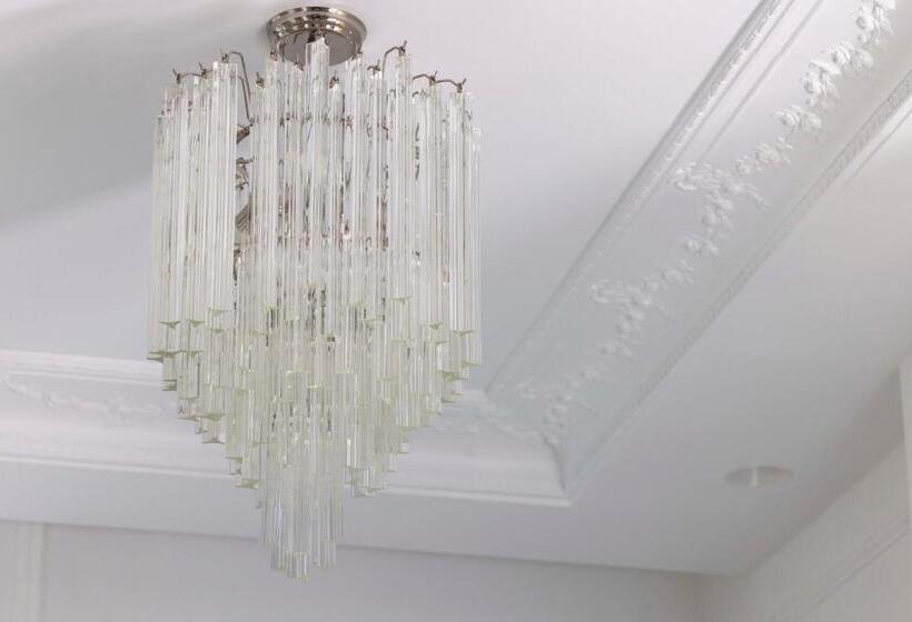 סוויטת ג'וניור עם מרפסת, Villa Magalean Hotel & Spa