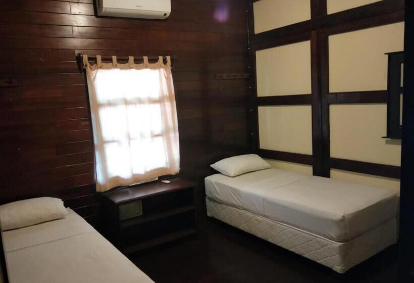 מיטה בחדר משותף, Gili Buana