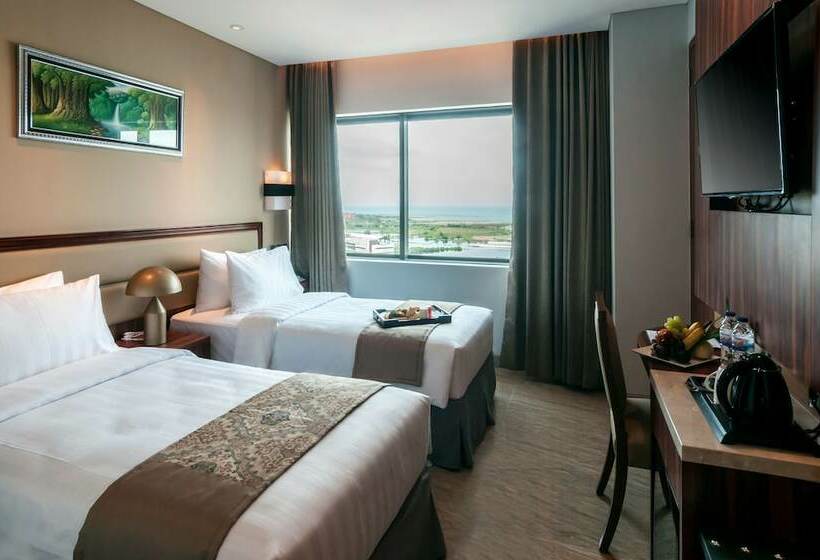 Номер Deluxe Вид на Море, Arthama Hotels Makassar