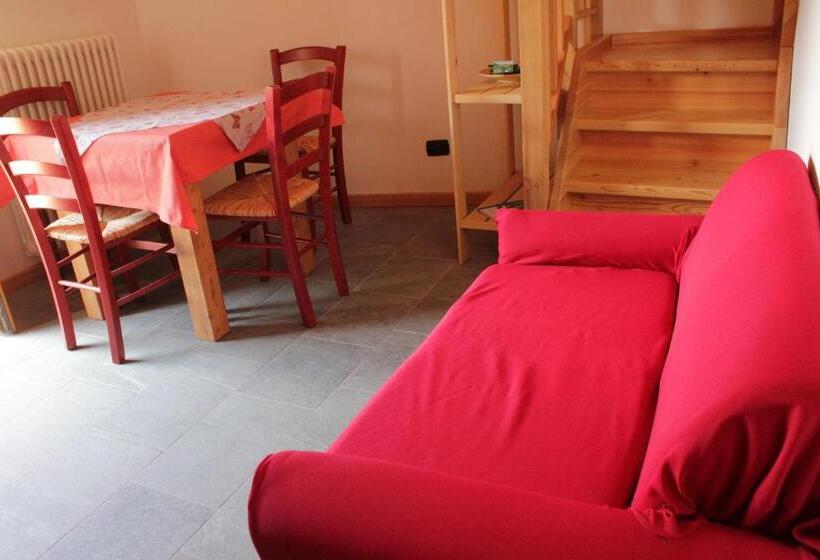 غرفة قياسية مزوَّدة بشُرفة, B&b Villa Dalegno