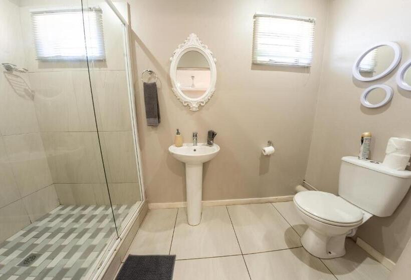 Апартаменты 1 Спальня, Faraway Lodge B&b