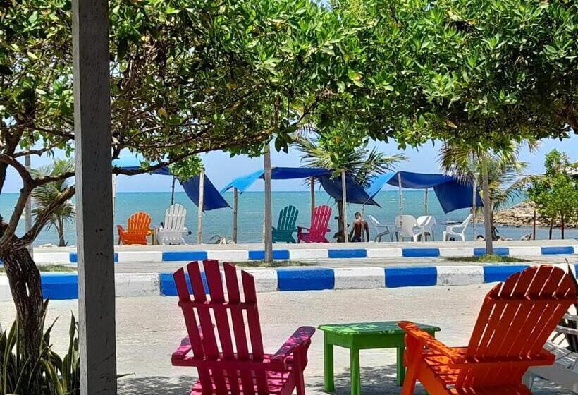 חדר סטנדרט לארבעה, Don Toño Tolú