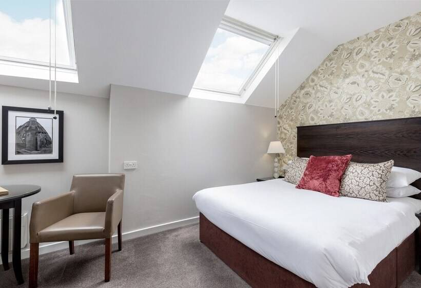 غرفة ديلوكس, Kirkstyle