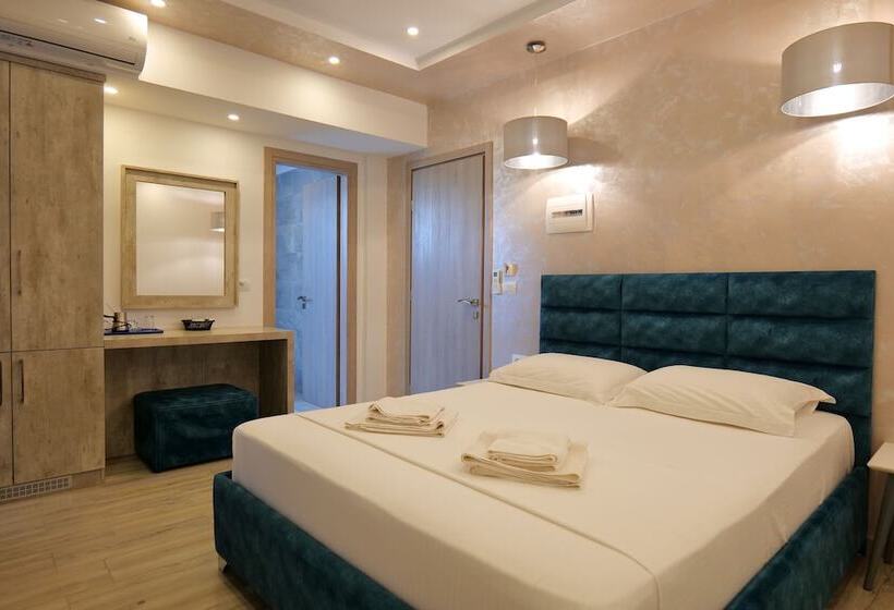 غرفة قياسية مزوَّدة بشُرفة, Kuburi