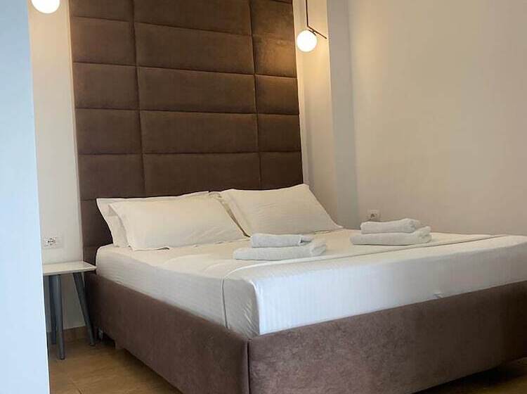 غرفة قياسية, Kuburi