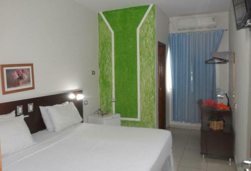 Chambre Executive, Nioja