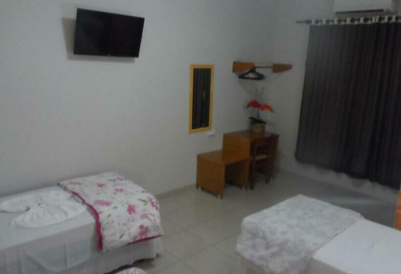 Triple Exécutive, Nioja