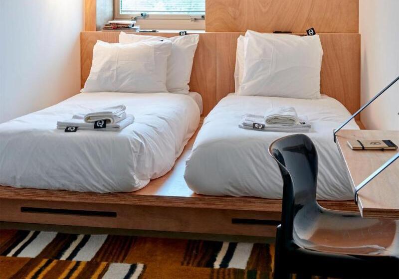 Номер Стандарт, Qfactory