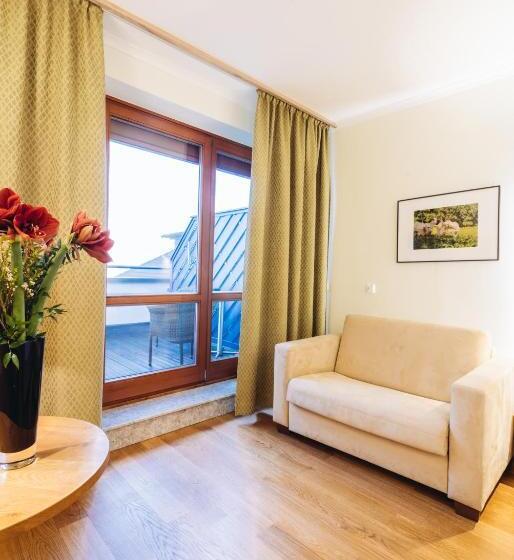 Номер Superior, Reiters Finest Family