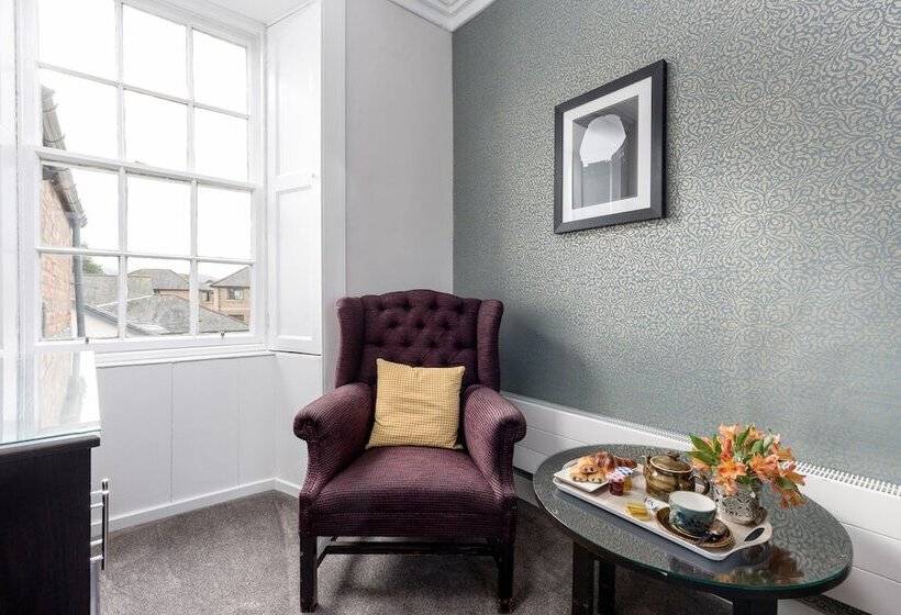 غرفة سوبيريور, Kirkstyle