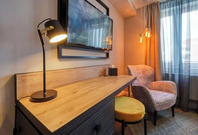 コンフォートルーム, Vienna House Easy by Wyndham Dortmund City