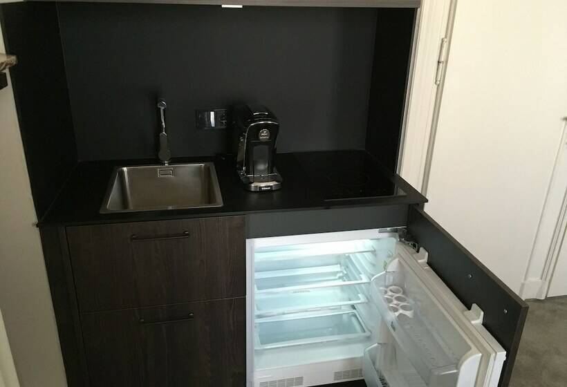 سوییت, Villa Grunewald