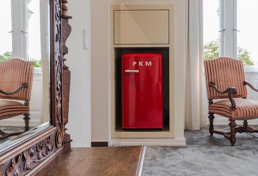 اتاق لوکس, Villa Grunewald