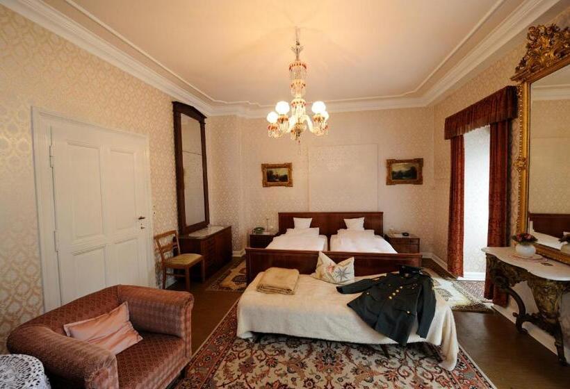 Quarto Estandar, Villa Grunewald