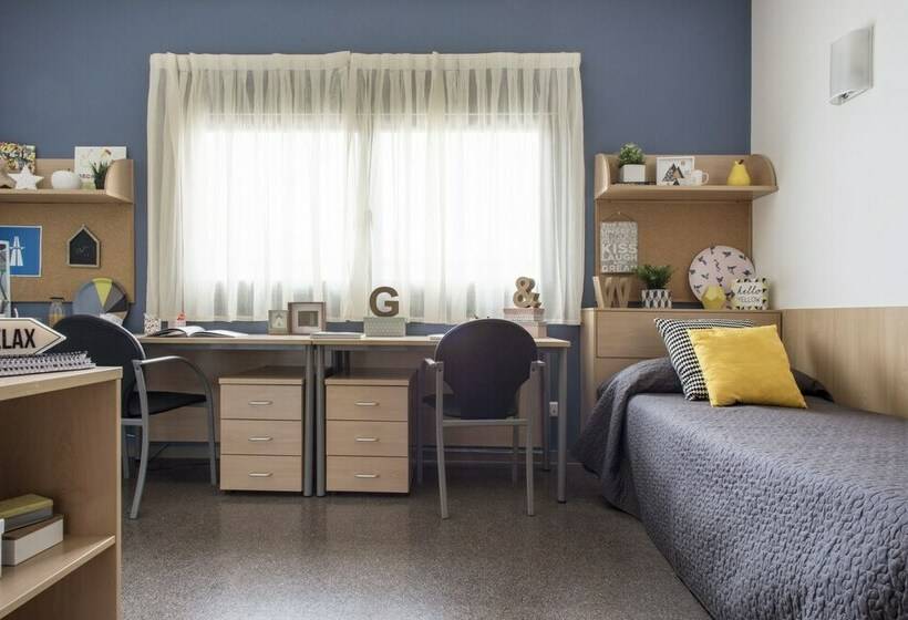 클래식 스튜디오, Residencia Universitaria As Burgas