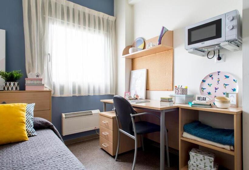 스탠다드 스튜디오, Residencia Universitaria As Burgas