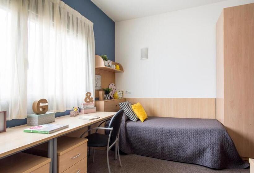 클래식 스튜디오, Residencia Universitaria As Burgas