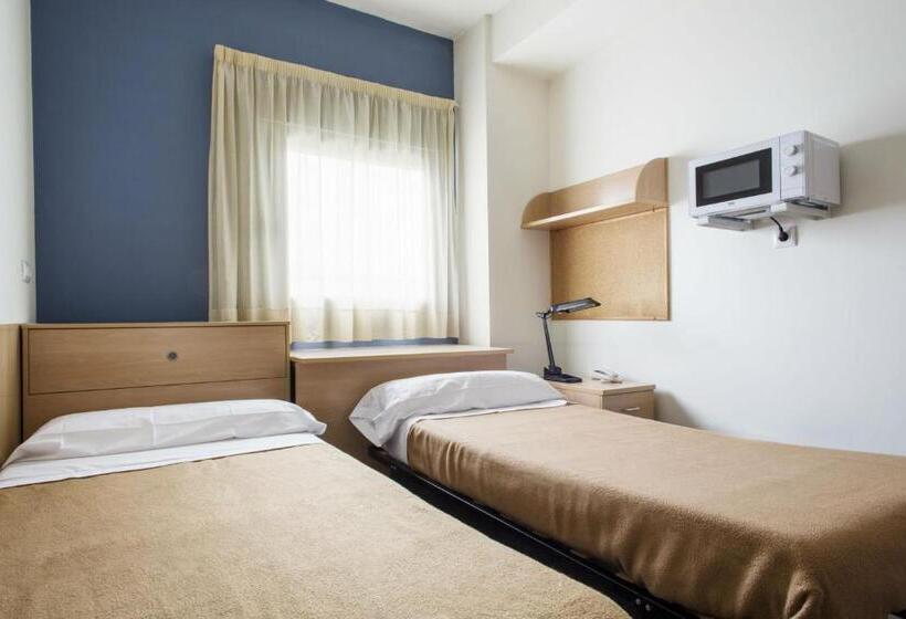 기본룸, Residencia Universitaria As Burgas