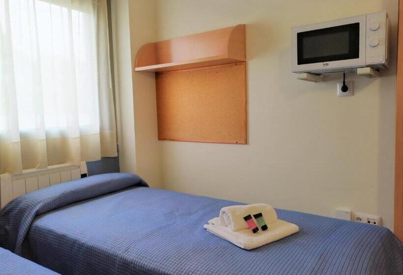 기본룸, Residencia Universitaria As Burgas