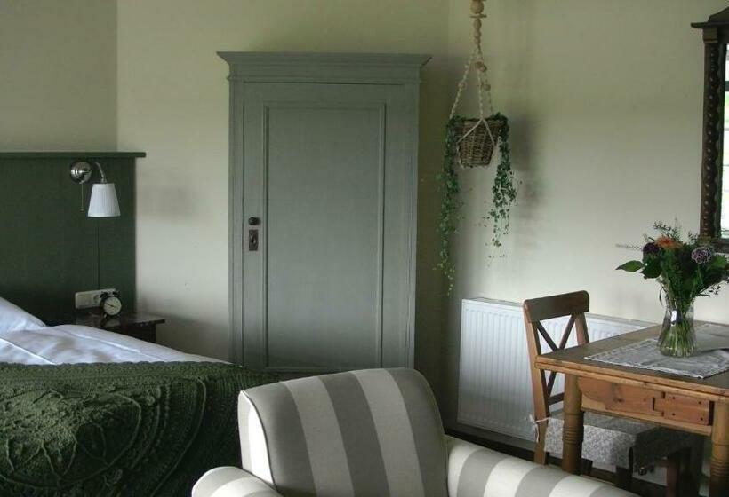 标准间, De Turfstaeker