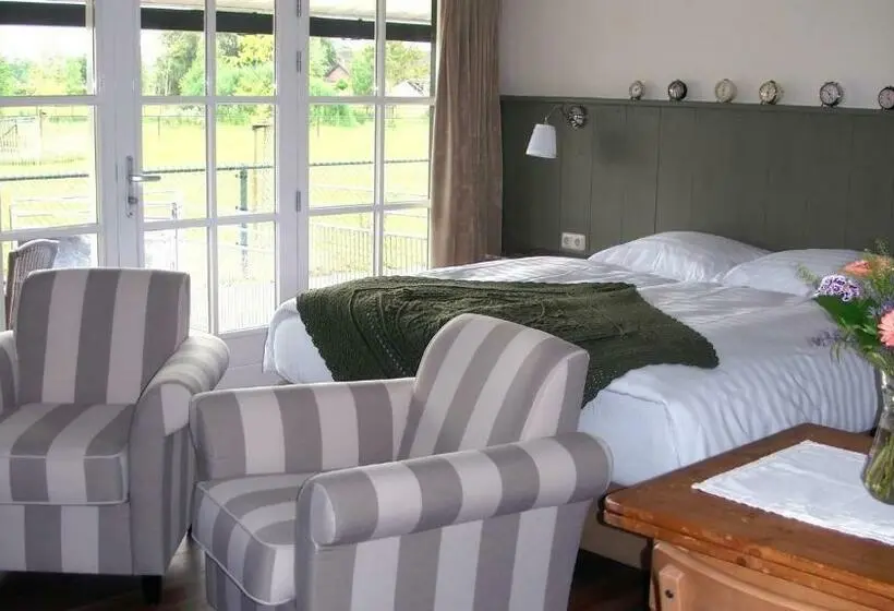 Standard-huone, De Turfstaeker