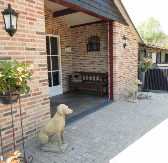 标准间, De Turfstaeker