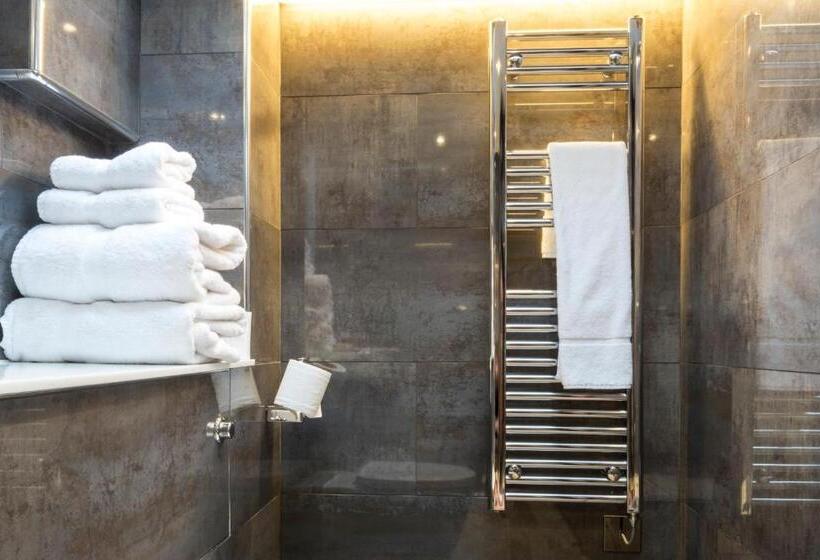 Deluxe-huone, Camden Enterprise