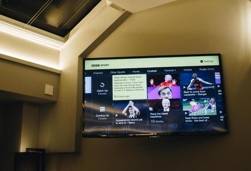 Superior-huone, Camden Enterprise