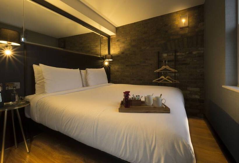 Deluxe-huone, Camden Enterprise