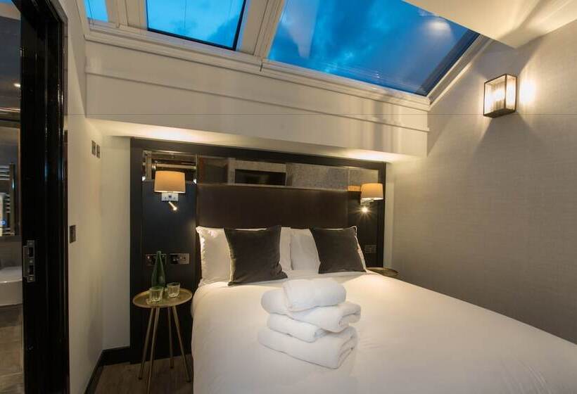 Superior-huone, Camden Enterprise