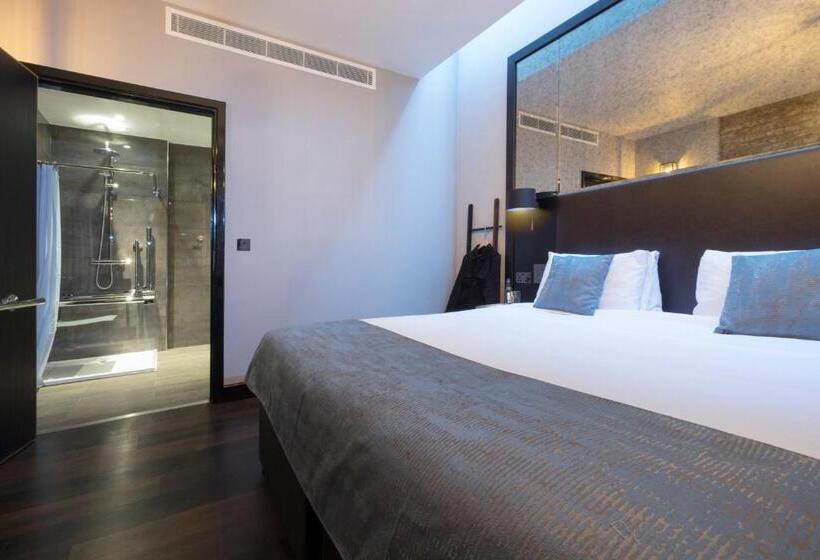 Superior-huone, Camden Enterprise