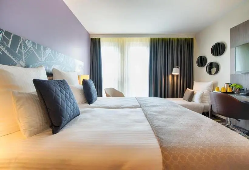 Comfort Kolmen Hengen Huone, Leonardo Hotel Munich City East
